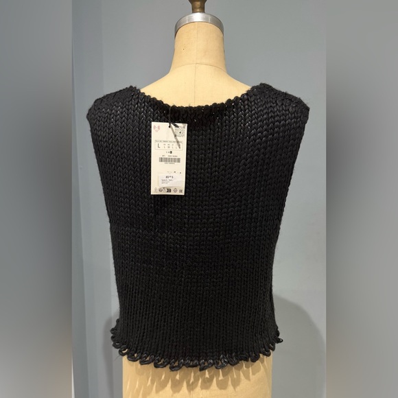 ZARA FOIL KNIT VEST Size L - Picture 3 of 4